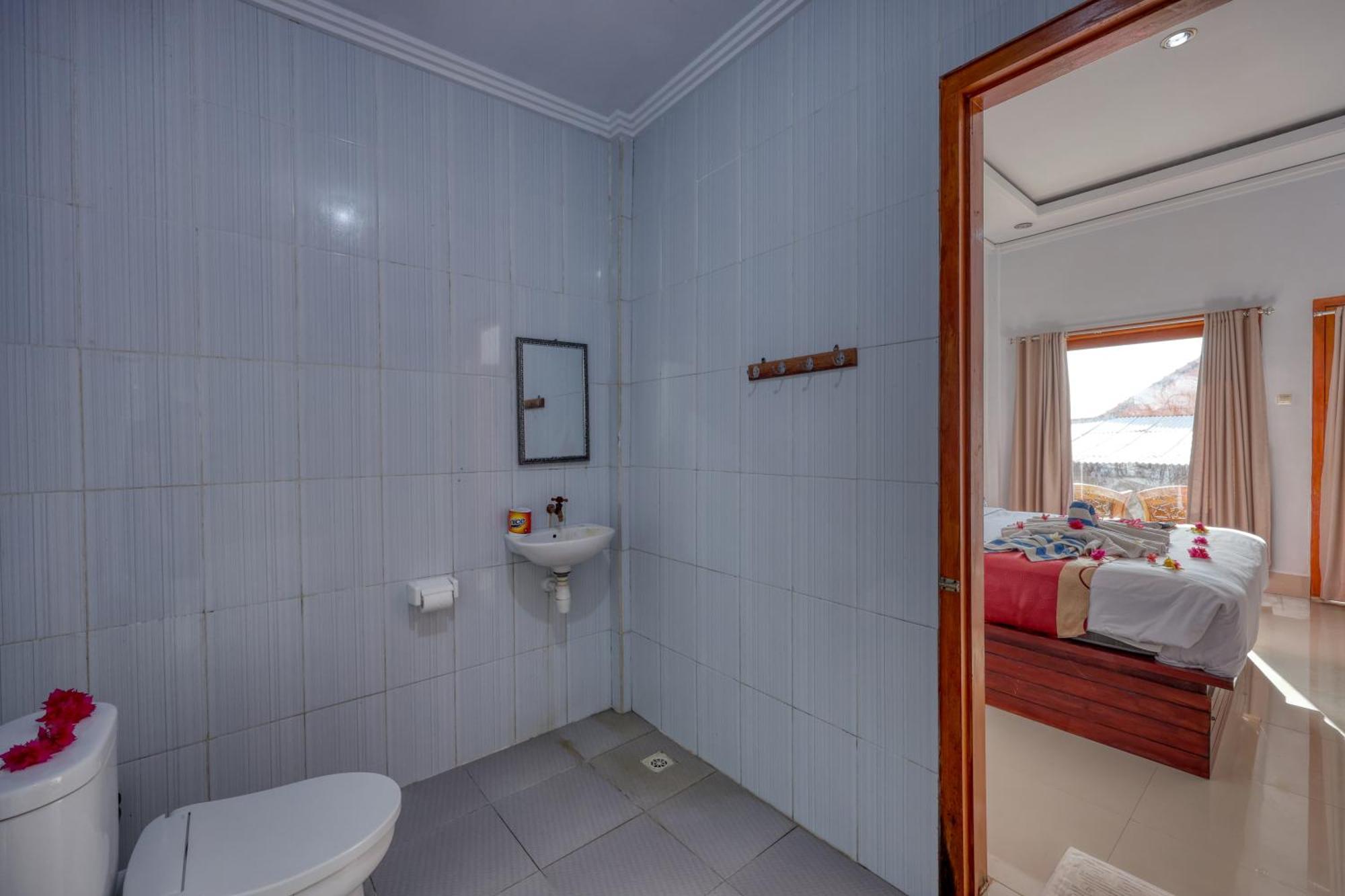 Manta Cottage Seaview Plus Batununggul Экстерьер фото
